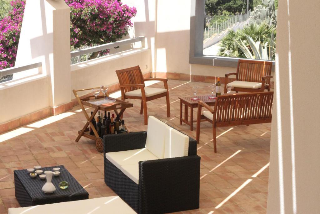 Villa Casa Solare Rakalia à Spano Extérieur photo